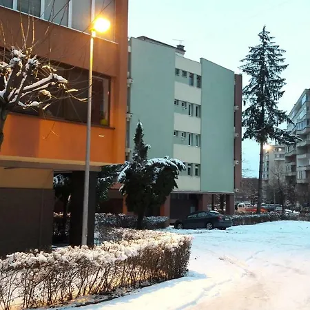 Zozo Studio Апартаменти *